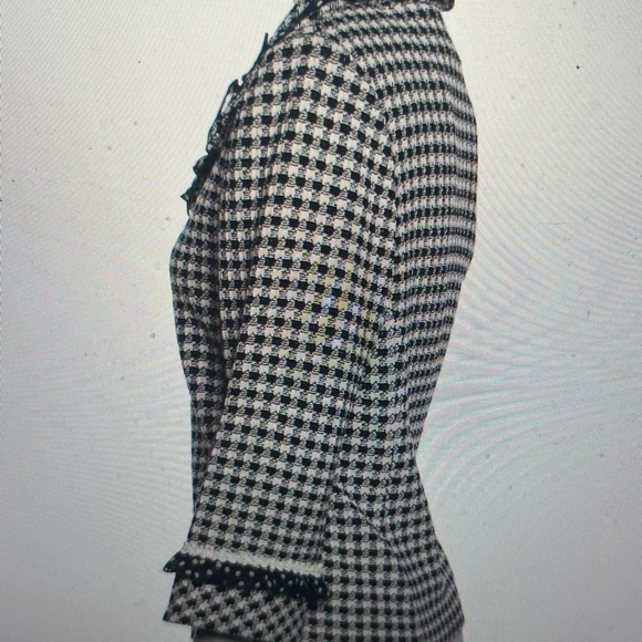 St. John, houndstooth, print, blazer, blue and white with polkadots size 10 - Picture 2 of 6
